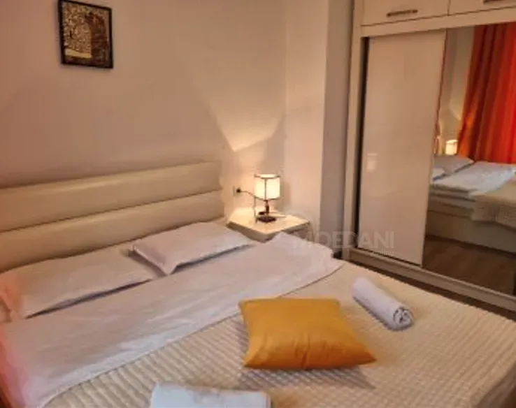 ქირავდება 4 ოთახიანი ბინა დღიურად თბილისში  117მ² 9/15 სართ თბილისი - photo 8