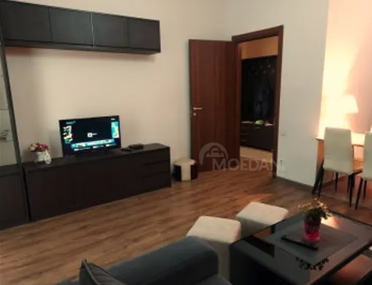 Сдам 2-комн. квартиру на сутки в Тбилиси  60м² 8/12 эт. Тбилиси - изображение 5