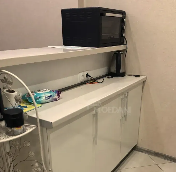 Сдам 2-комн. квартиру 50м² 4/12 эт. Тбилиси - изображение 2