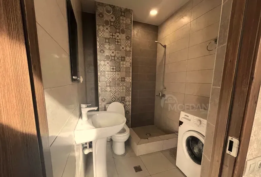 Сдам 2-комн. квартиру 40м² 4/12 эт. Тбилиси - изображение 5