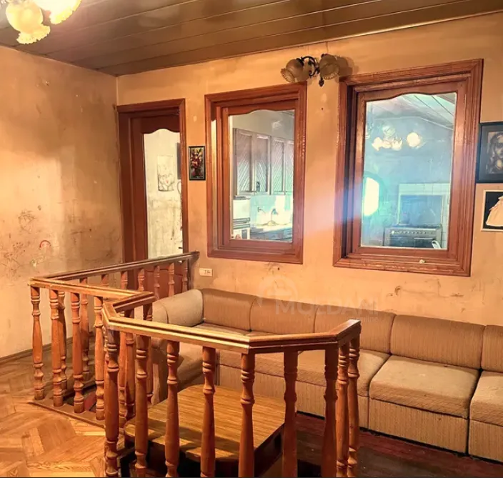 ქირავდება 5 ოთახიანი ბინა 180მ² 5/5 სართ თბილისი - photo 9