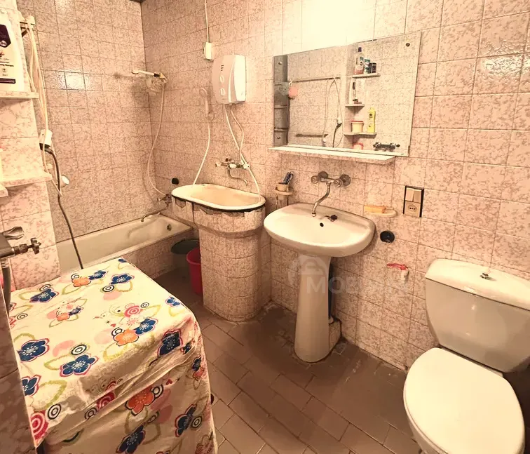 ქირავდება 5 ოთახიანი ბინა 180მ² 5/5 სართ თბილისი - photo 10