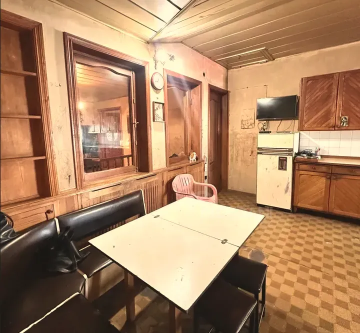 ქირავდება 5 ოთახიანი ბინა 180მ² 5/5 სართ თბილისი - photo 5