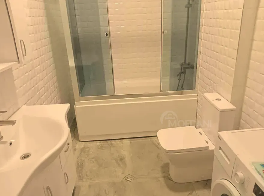 Apartments For Rent three-room 85м² 6/10 floor Tbilisi - photo 5