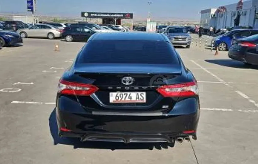 Toyota Camry 2.5L 2018 Tbilisi - photo 5
