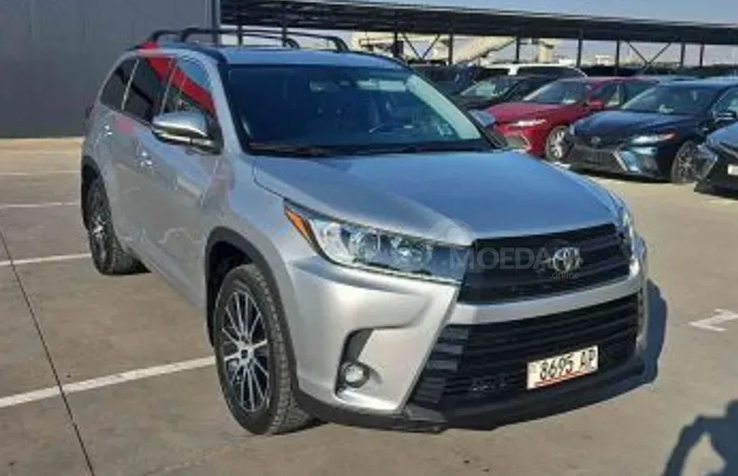 Toyota Highlander 3.5L 2017 თბილისი - photo 3