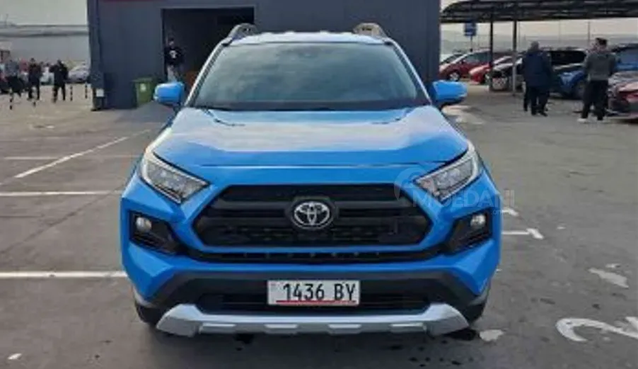 Toyota RAV4 2.5L 2021 Тбилиси - изображение 1
