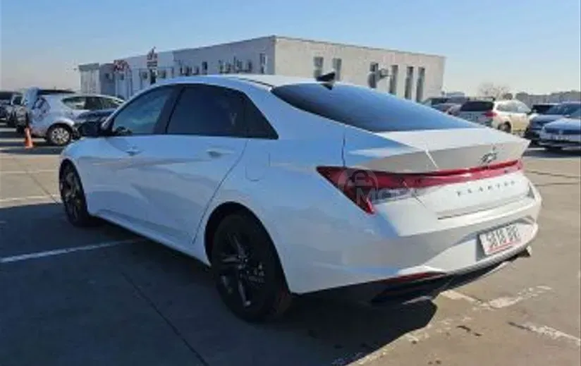 Hyundai Elantra 2021 Tbilisi - photo 6