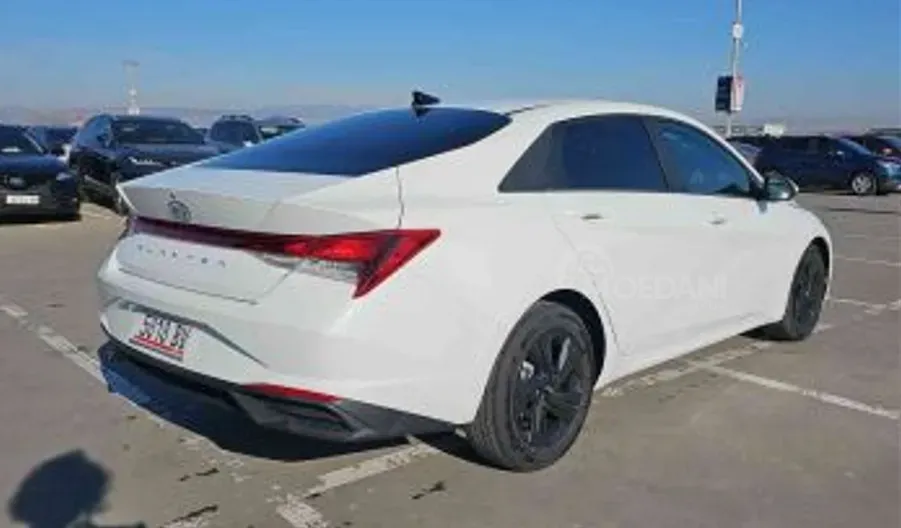 Hyundai Elantra 2021 Tbilisi - photo 4