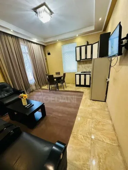 Продам 3-комн. квартиру 130м² 2/5 эт. Тбилиси - изображение 5