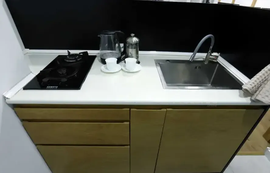 ქირავდება 2 ოთახიანი ბინა 55მ² 9/9 სართ თბილისი - photo 11