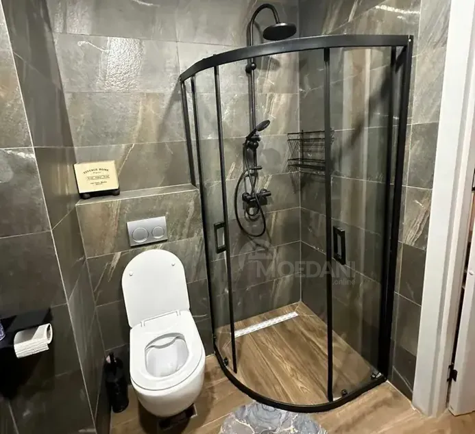 ქირავდება 2 ოთახიანი ბინა 65მ² 4/5 სართ თბილისი - photo 9