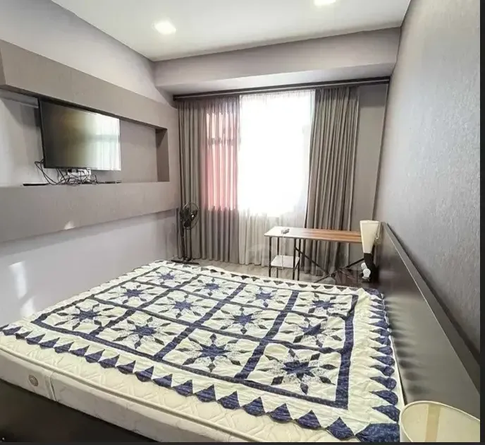 Apartments For Rent two-room 75м² 6/14 floor Tbilisi - photo 4