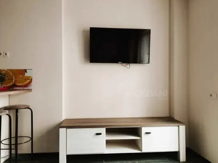 Сдам 2-комн. квартиру 45м² 2/9 эт. Тбилиси - изображение 4