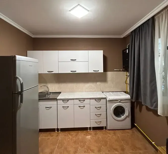 Apartments For Rent three-room 80м² 1/9 floor Tbilisi - photo 1