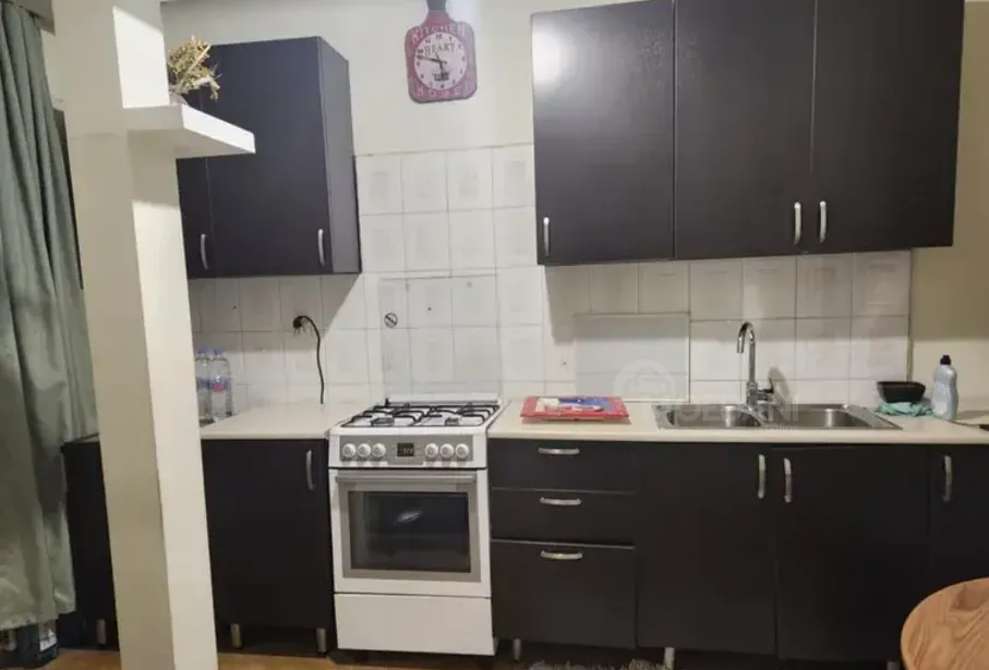 Apartments For Rent three-room 85м² 2/5 floor Tbilisi - photo 2