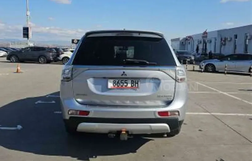 Mitsubishi Outlander 2015 თბილისი - photo 5