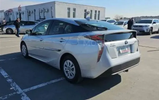 Toyota Prius 2016 Тбилиси - изображение 6
