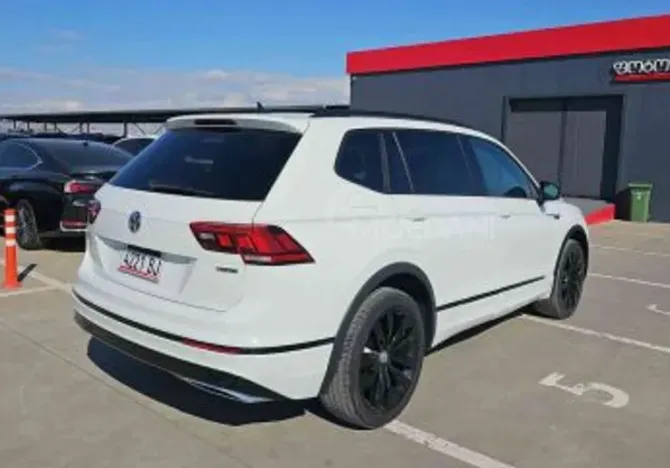 Volkswagen Tiguan 2 2021 Тбилиси - изображение 4