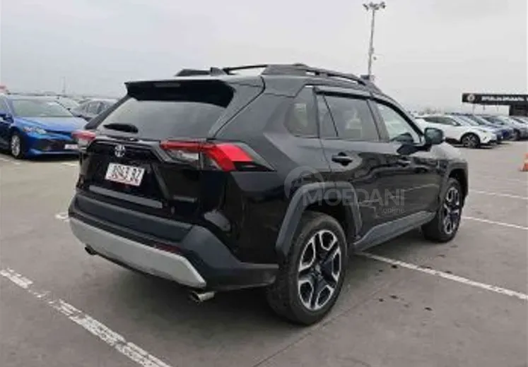 Toyota RAV4 2.5L 2019 Тбилиси - изображение 4