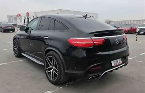 Mercedes GLE 2016 თბილისი