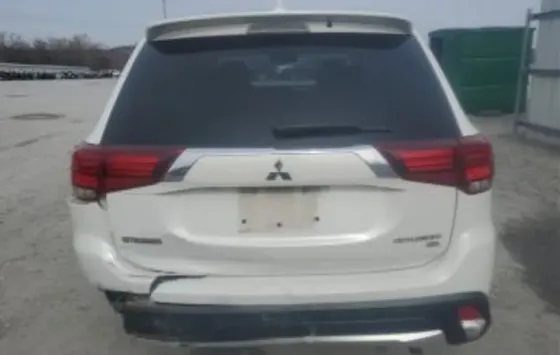 Mitsubishi Outlander 2017 Tbilisi