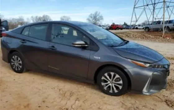 Toyota Prius 2020 Тбилиси