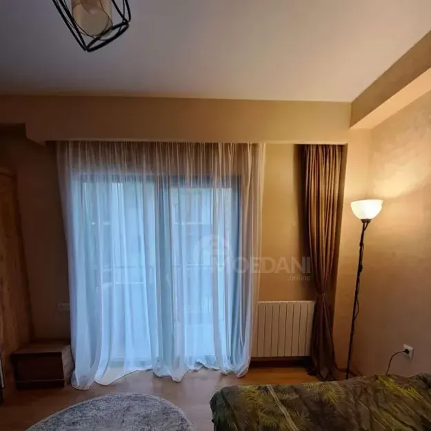 ქირავდება 3 ოთახიანი ბინა 80მ² 5/8 სართ თბილისი - photo 1