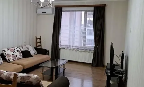 ქირავდება 2 ოთახიანი ბინა 85მ² 2/9 სართ თბილისი