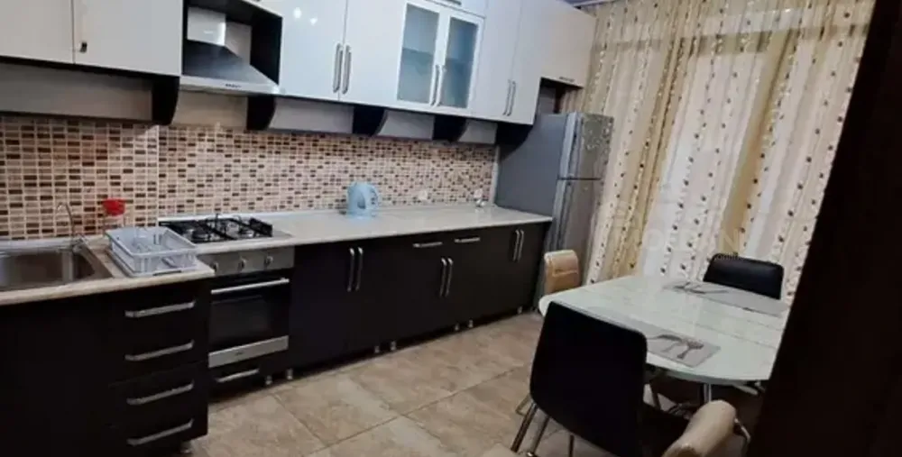 ქირავდება 2 ოთახიანი ბინა 85მ² 2/9 სართ თბილისი - photo 4