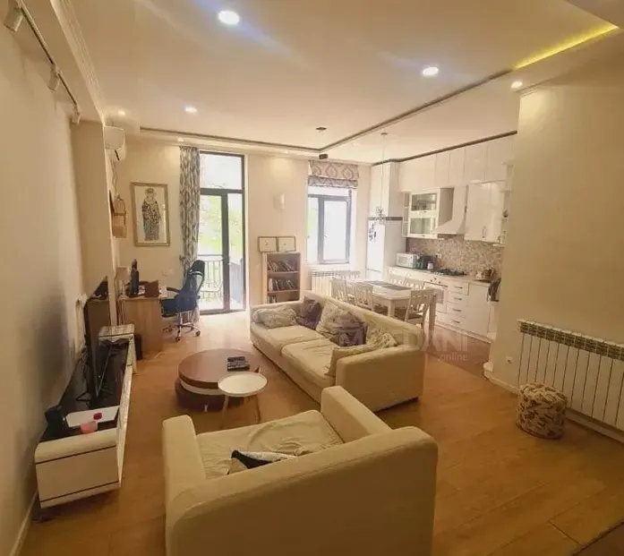 ქირავდება 2 ოთახიანი ბინა 70მ² 2/10 სართ თბილისი - photo 6