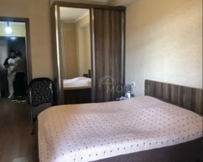იყიდება 2 ოთახიანი ბინას $105 000  თბილისში  61მ² 7/10 სართ თბილისი - photo 11