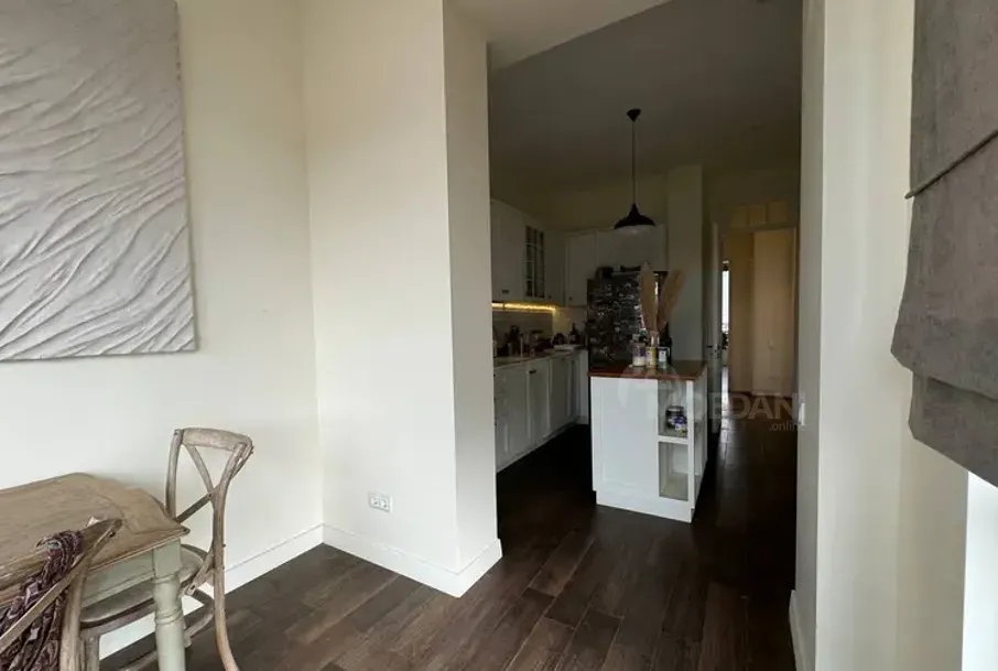 ქირავდება 2 ოთახიანი ბინა 85მ² 6/10 სართ თბილისი - photo 2