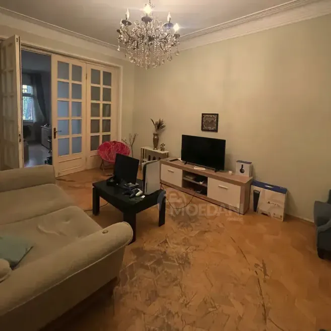 ქირავდება 3 ოთახიანი ბინა 80მ² 5/10 სართ თბილისი - photo 1