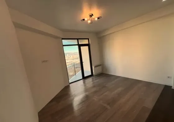 იყიდება 2 ოთახიანი ბინას 41მ² 7/14 სართ თბილისი