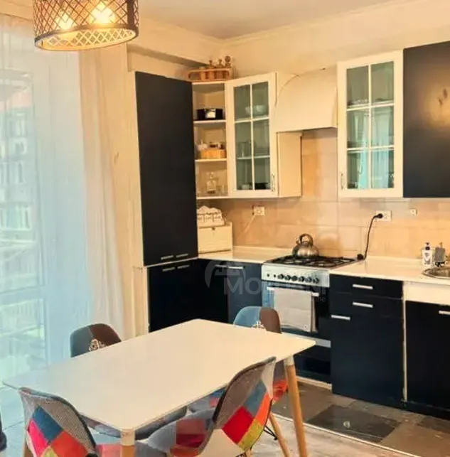 იყიდება 2 ოთახიანი ბინას 70მ² 3/5 სართ თბილისი - photo 10