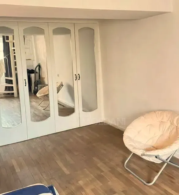 იყიდება 2 ოთახიანი ბინას 70მ² 3/5 სართ თბილისი - photo 5