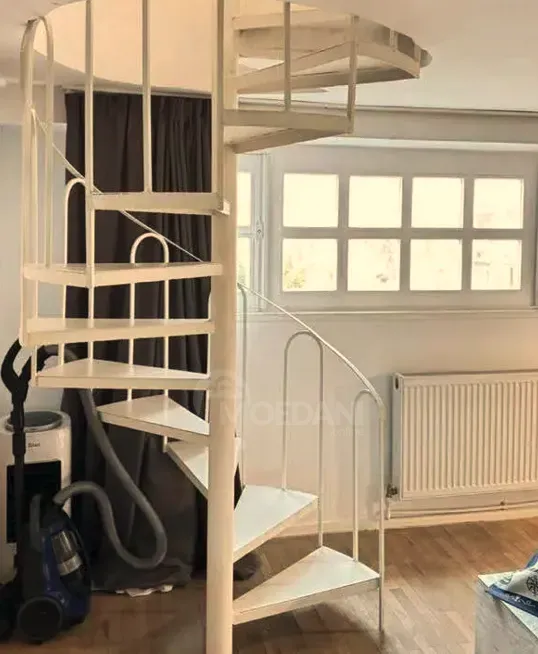 იყიდება 2 ოთახიანი ბინას 70მ² 3/5 სართ თბილისი - photo 2