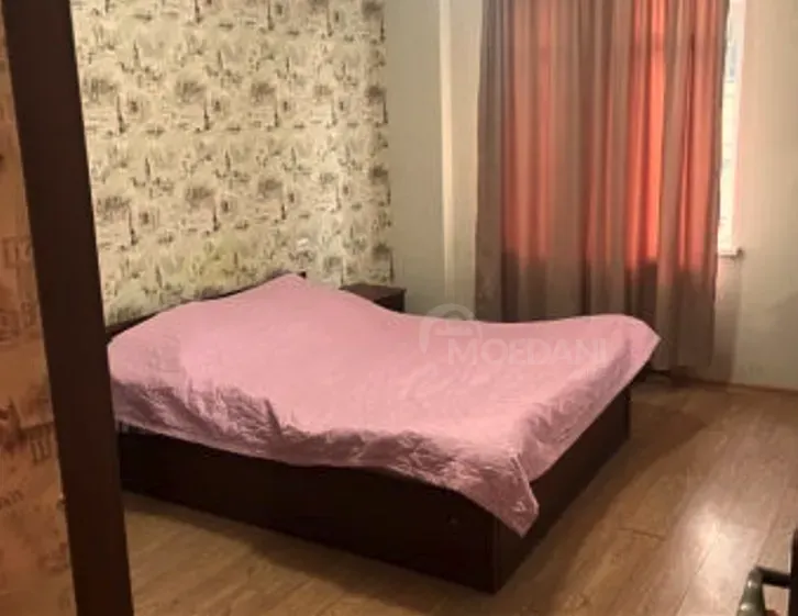 Сдам 2-комн. квартиру 83м² 4/8 эт. Тбилиси - изображение 2