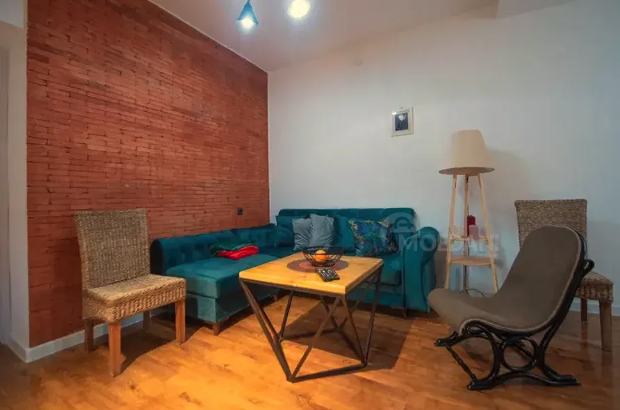 ქირავდება 2 ოთახიანი ბინა 53მ² 3/3 სართ თბილისი - photo 10