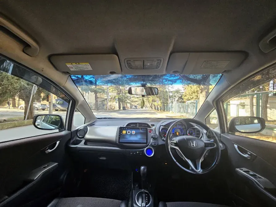 Honda Fit 2012 თბილისი - photo 8