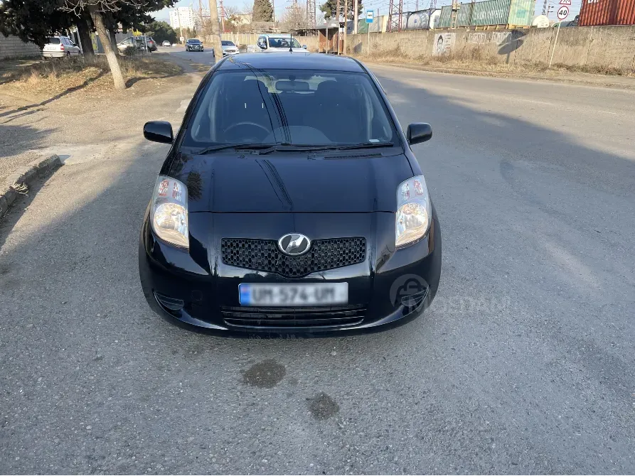 Toyota Vitz 1.3L 2005 Тбилиси - изображение 2