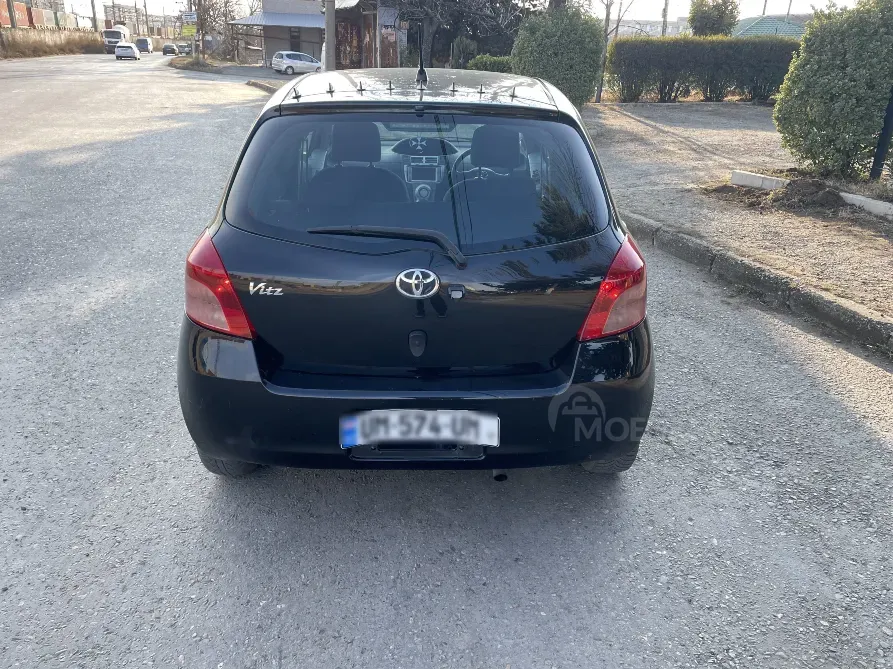 Toyota Vitz 1.3L 2005 Тбилиси - изображение 8