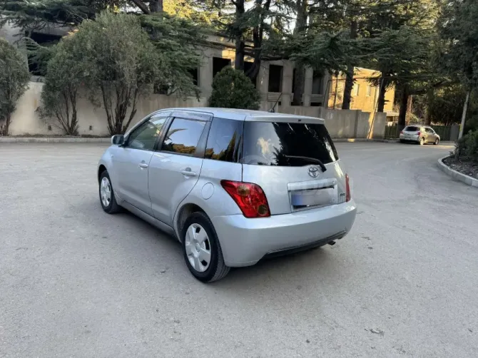 Toyota Ist 2002 Тбилиси - изображение 2