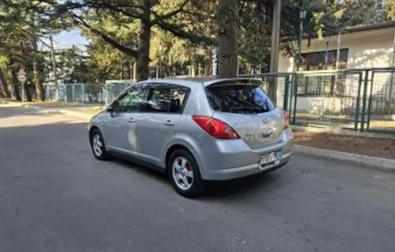 Nissan Tiida 2006 Тбилиси - изображение 2