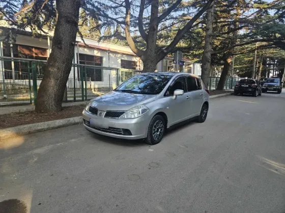 Nissan Tiida 2005 Tbilisi