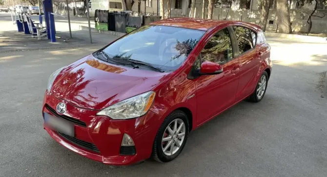 Toyota Prius C 2012 Tbilisi - photo 2