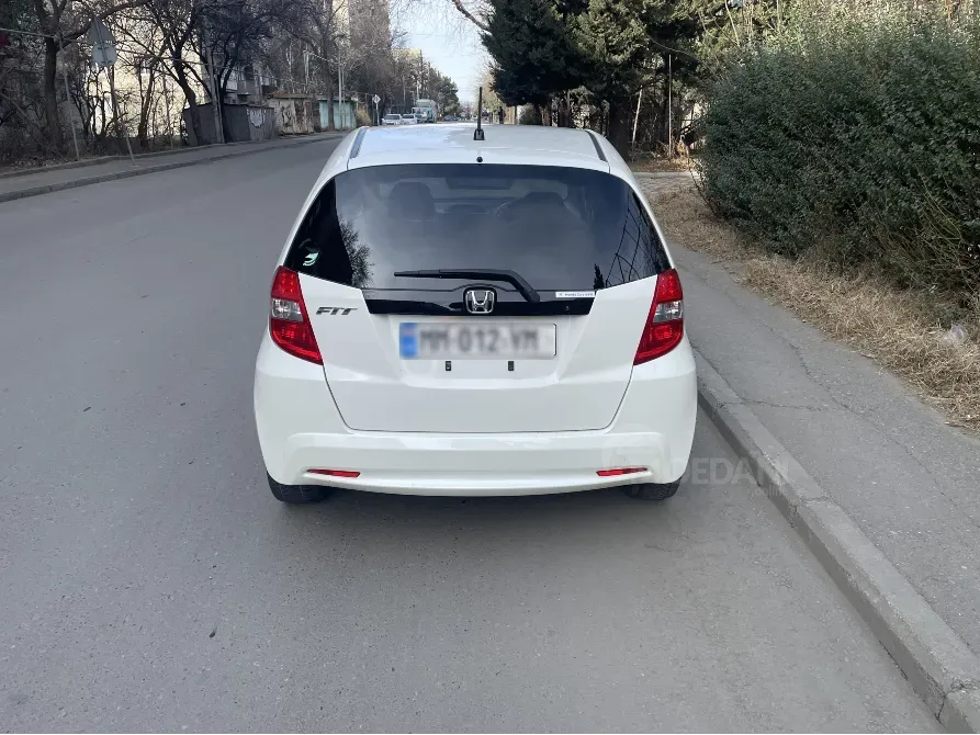 Honda Fit 2012 თბილისი - photo 6