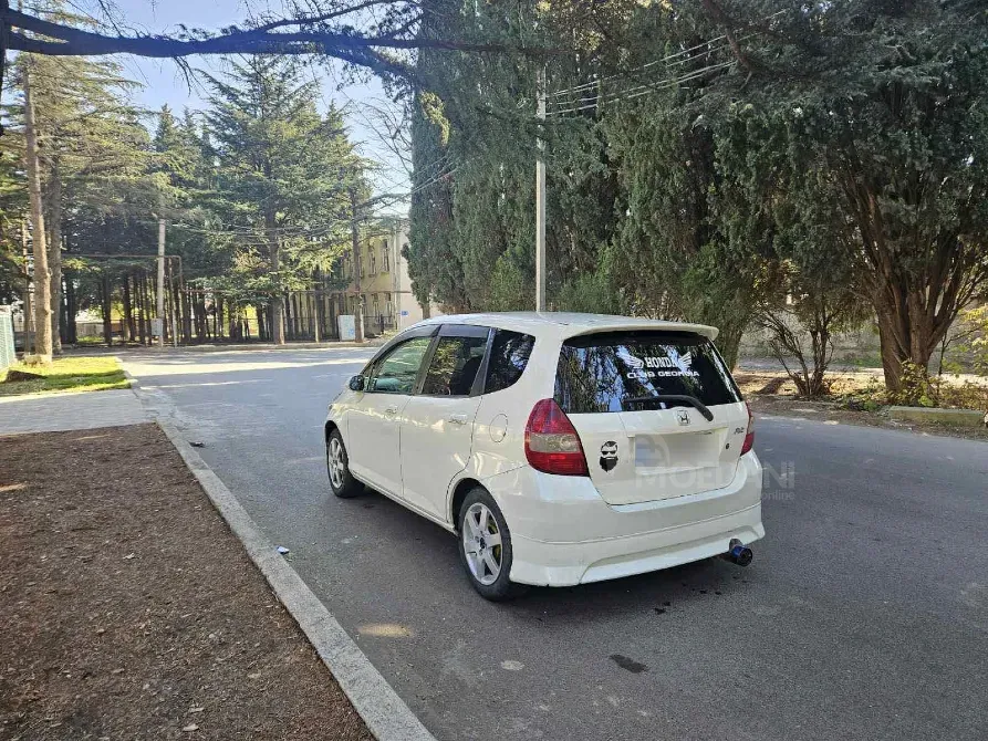 Honda Fit 2004 თბილისი - photo 3