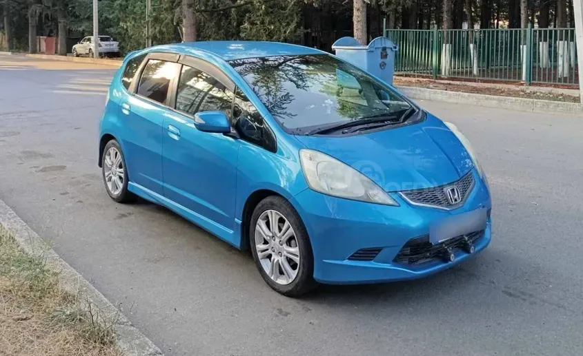Honda Fit 2010 თბილისი - photo 6